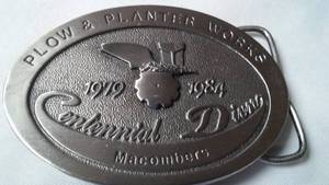 lot 355 image: John Deere Belt Buckle Macombers