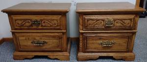 lot 93V image: American Drew Nightstands (2) and Headboard