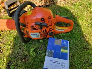 Husqvarna Model 445 Chainsaw.