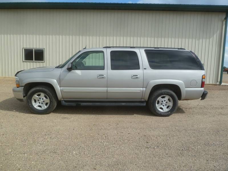 2004 Chevy Suburban LT 4WD