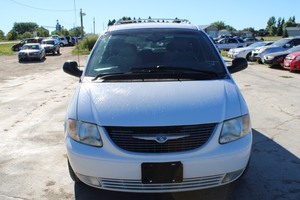 2001 Chrysler Town & Country Limited