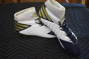 Football cleats