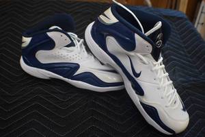Football cleats