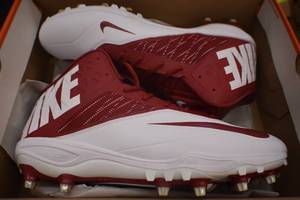 Football cleats