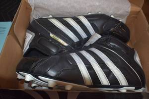Football cleats