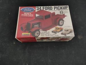 Ford 1934 Pickup Model Car