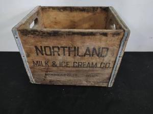 Vintage Northland Milk And Ice Cream Co. Crate