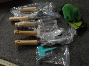 Garden Kit...