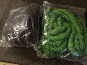 2 Expandable Hoses...