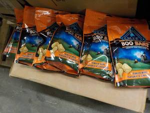 6 - 11 oz Bags Blue Boo Bars Dog Bi...
