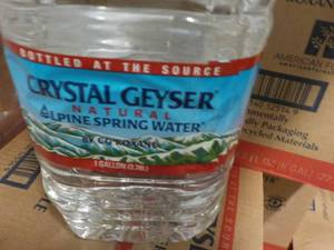 2 Cases 12 Gallon Crystal Geysar Al...