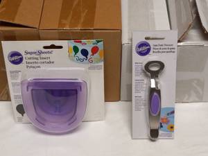 (4) BOXES OF WILTON CUTTING INSERT & GUM PASTE TWEEZERS
