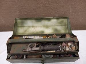 TOOLBOX FULL OF GRINDER WHEELS