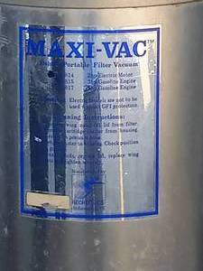 PORTABLE POOL CLEANER