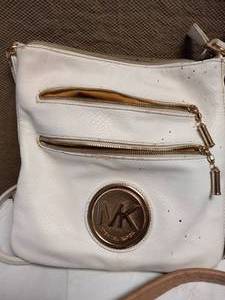 (7) PURSES MK AND MORE