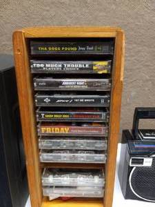 (2) VINTAGE RADIOS AND TAPES