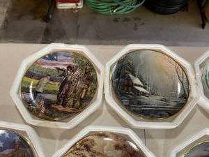 lot 118 image: 13 Franklin Mint Collectors Plates