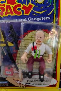 lot 272 image: Oh So Fun Dick Tracy Coppers & Gangsters Action Figure Set