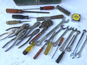 lot 244 image: Vintage Metal Tool Box with Tools