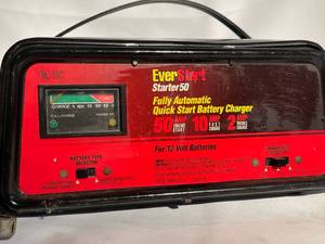lot 427 image: EverStart Quick Start Battery Charger