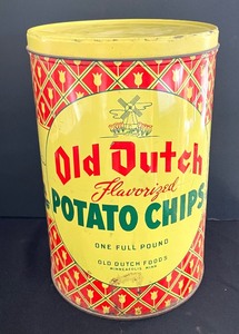 lot 386 image: Vintage Goodies