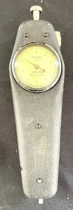 lot 393 image: Vintage Hunter Springs Mechanical Gauge with Wooden Case