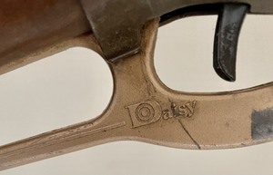 lot 414 image: Vintage Daisy BB Gun