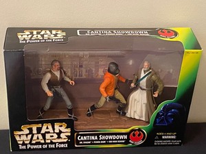 lot 354 image: Star Wars Catina Showdown