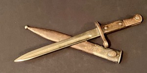 lot 12B image: Vintage Military Bayonet