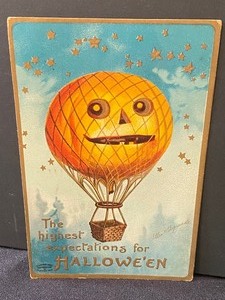 lot 214 image: Four Vintage Halloween Post Cards
