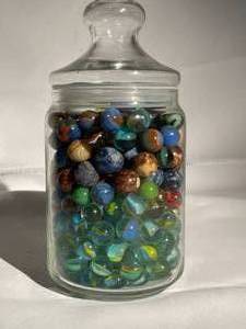 lot 467 image: Vintage NSP Glass Jar Full of Old Marbles