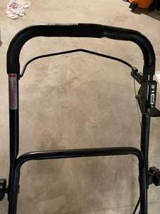 lot 498 image: Snapper 5 HP Recycling Lawn Mower Model R21507B