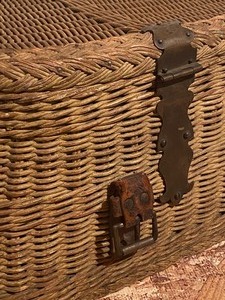 lot 319 image: Antique 1904 Wicker Storage Bin for a 1904 Packard Tonneau
