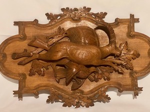 lot 316 image: Awesome Antique Victorian Wooden Wall Mount Carving