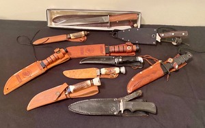 lot 98 image: Assorted Knife Lot