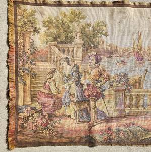 lot 583 image: Lovely Vintage Textile