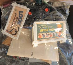 lot 600 image: Collection of Miscellaneous Railroad Track Pieces & Accessories