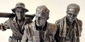 lot 567 image: Beautiful Bronze Three Servicemen by Frederick E Hart Sculpture Reproduction