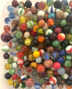 lot 465 image: Collection of Colorful Vintage Marbles