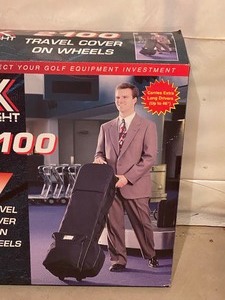 lot 540 image: Knight 2100 Travel Cover on Wheels -NEW