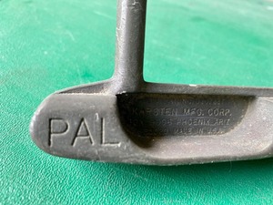 lot 552 image: Ping Pal Putter
