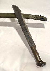 lot 326 image: Vintage Tru Temper Machette