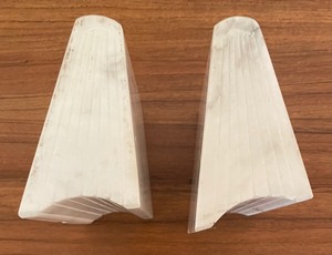 lot 62 image: Pair Vintage Marble Bookends