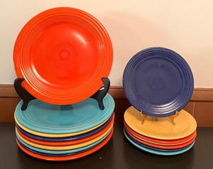 lot 93 image: Bright and Beautiful Fiestaware
