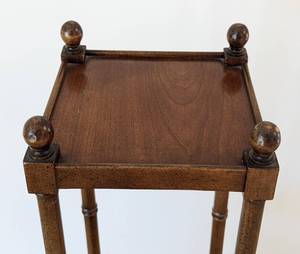 lot 10 image: Vintage Tiered Wood Stand