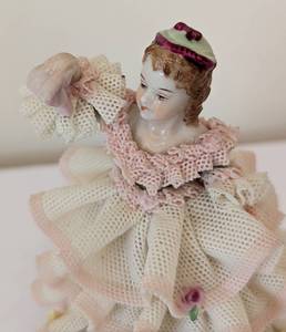 lot 17 image: Irish Dresden Porcelain Figurine