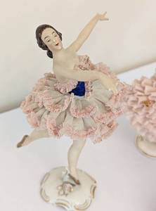 lot 18 image: Assorted Vintage Dresden Figurines