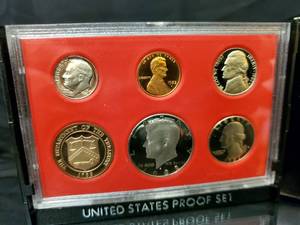 1982 United States Proof Coin Set