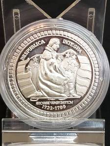 1 Troy Oz Silver Round .999 Coin