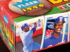 1990 Factory Sealed Fleer Baseball Card Set